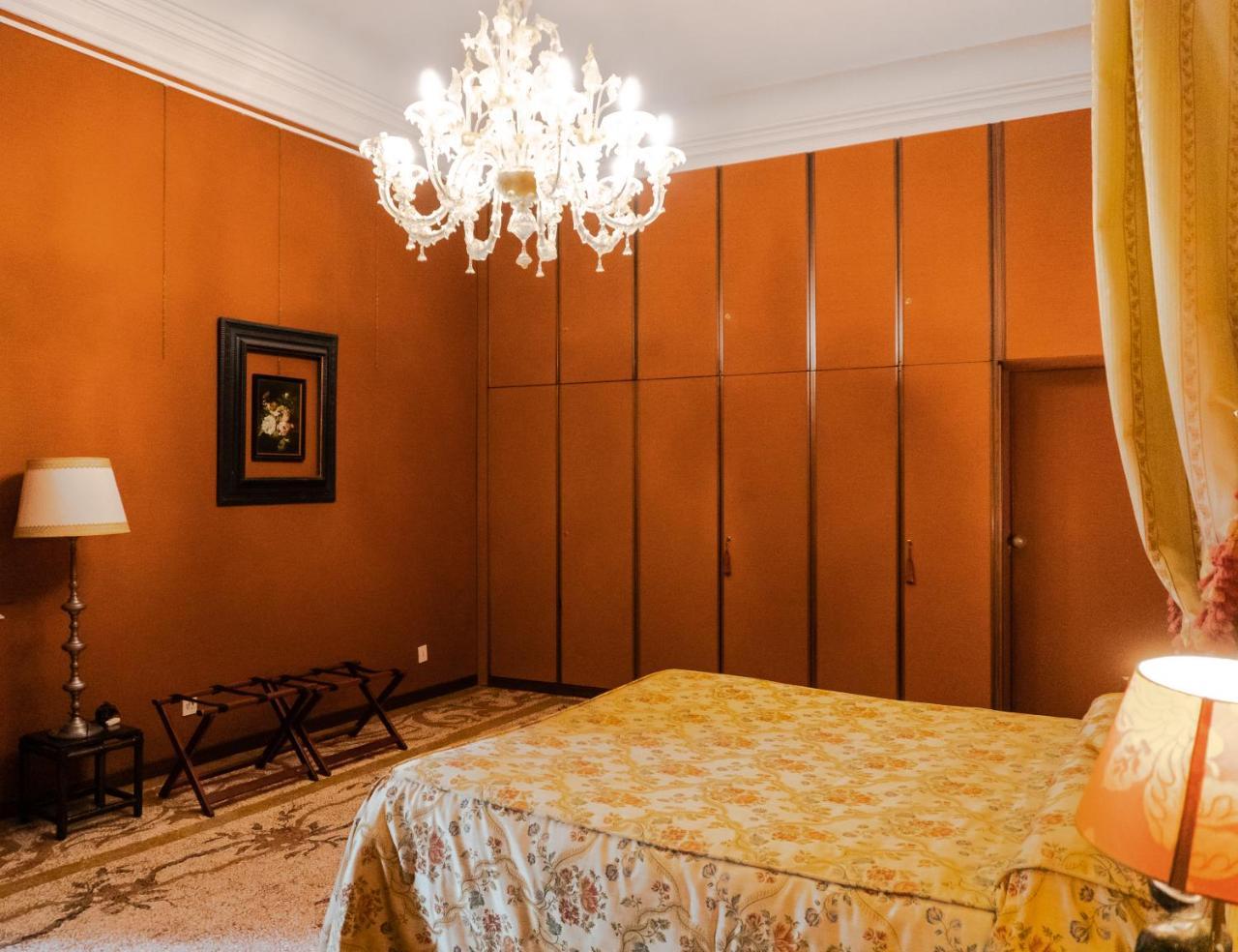 Luxury Balcony Apartment (Adults Only) 2