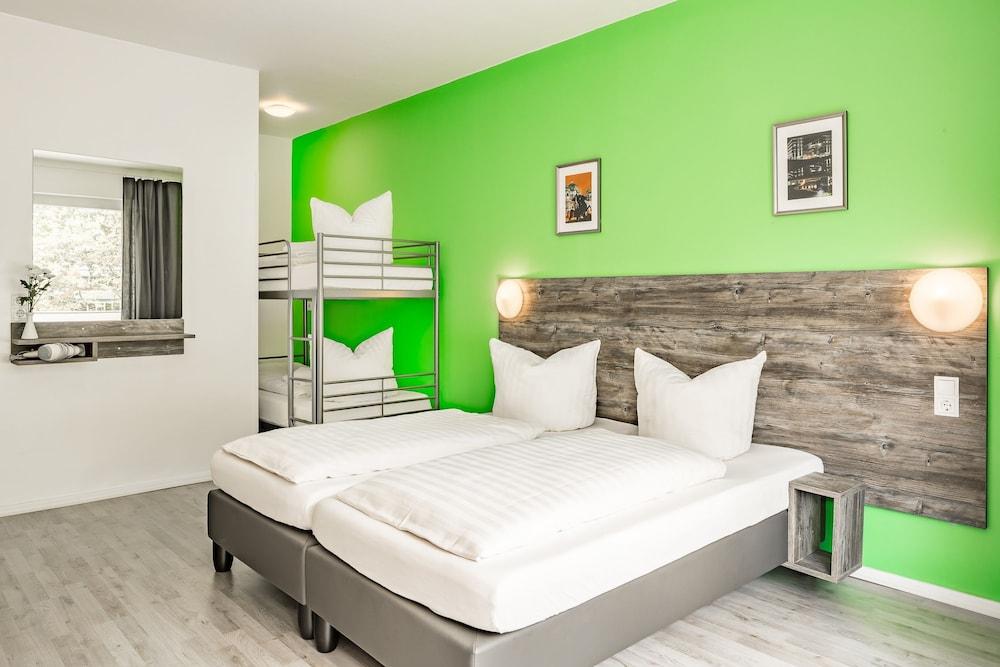 Alecsa Hotel