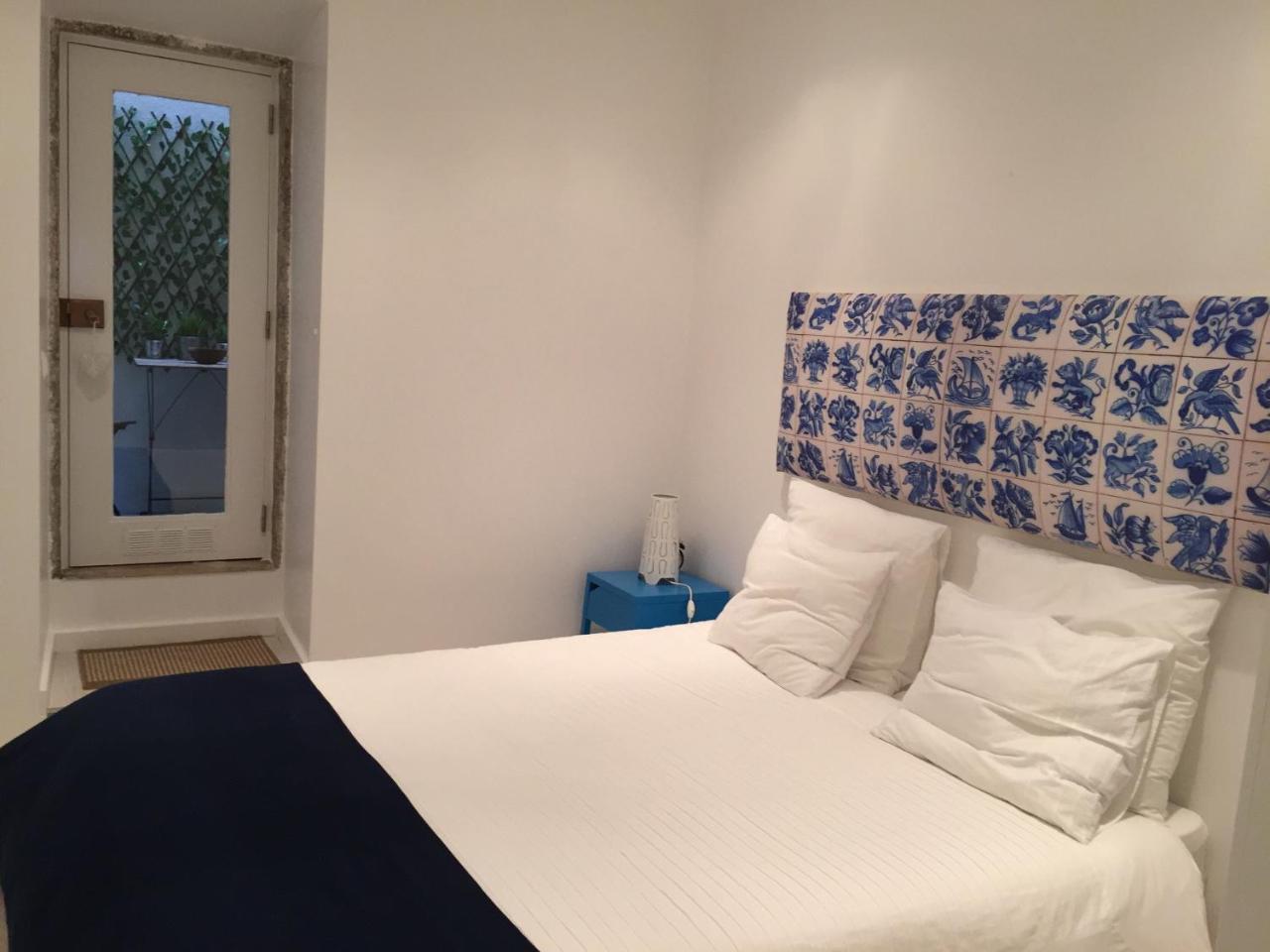 Bairro Alto 27 (Adults Only)