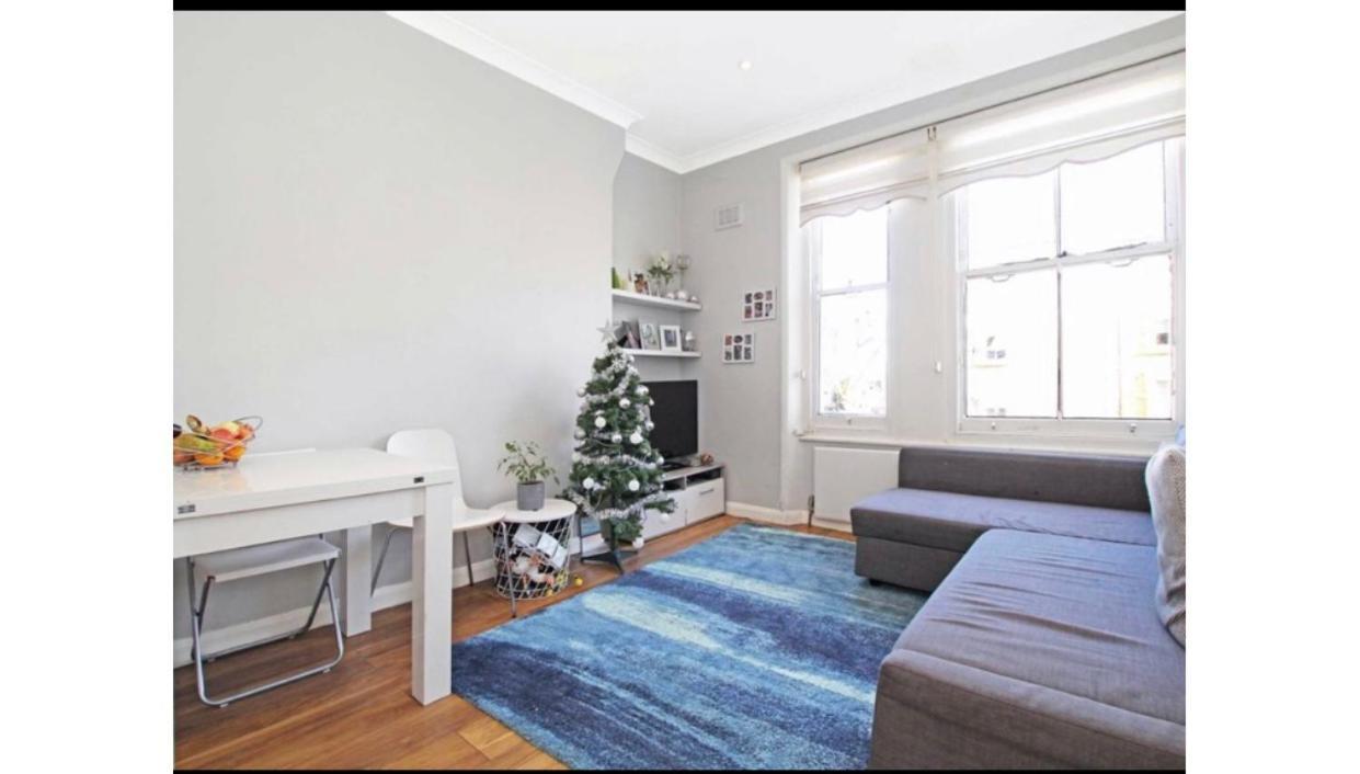Stunning 2 Bed Flat in Ladbroke Grove 2