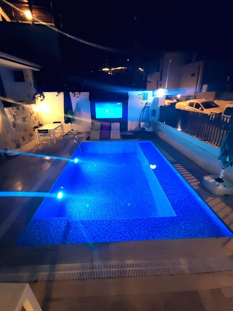 Exen by Weekend Otel (Adults only)