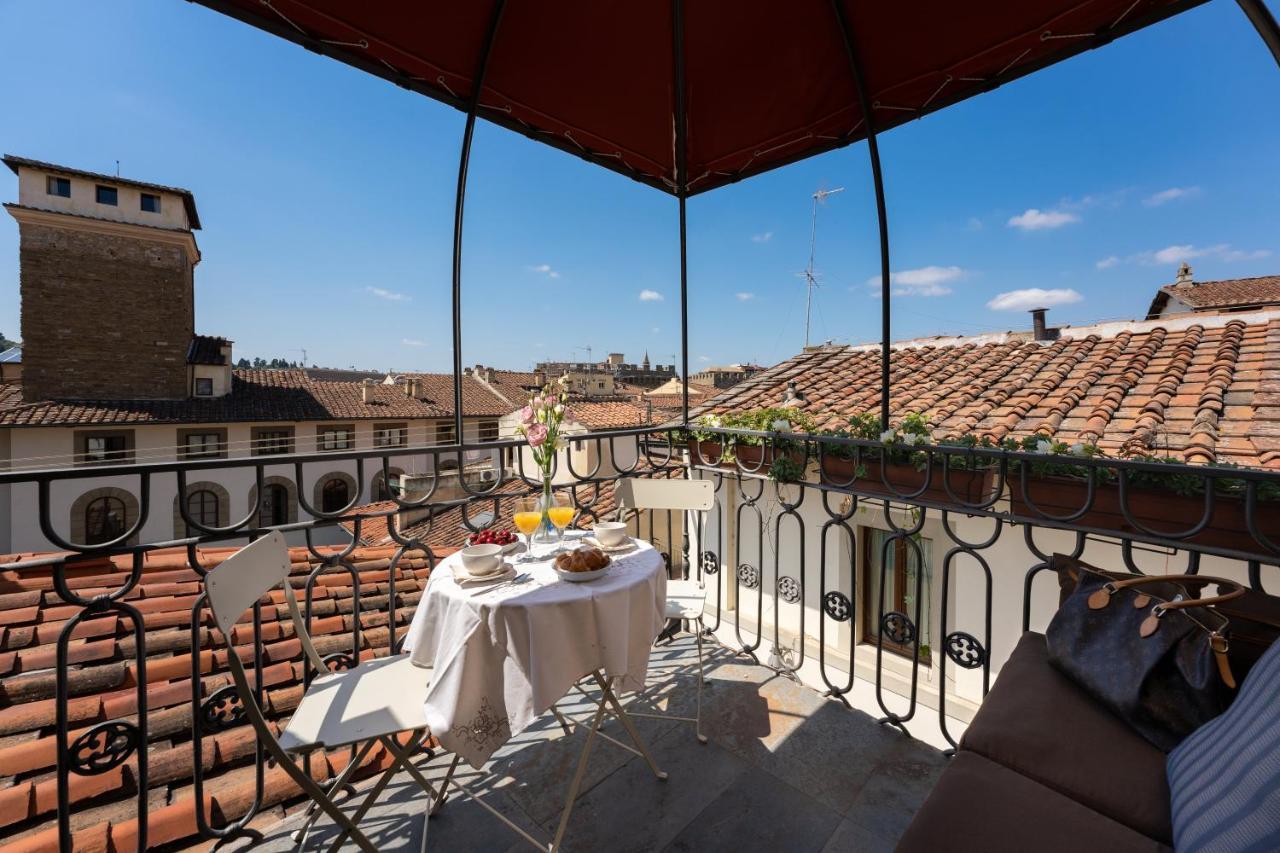 Terrace Apt in Piazza Strozzi-Center of Florence (Adults Only) 2