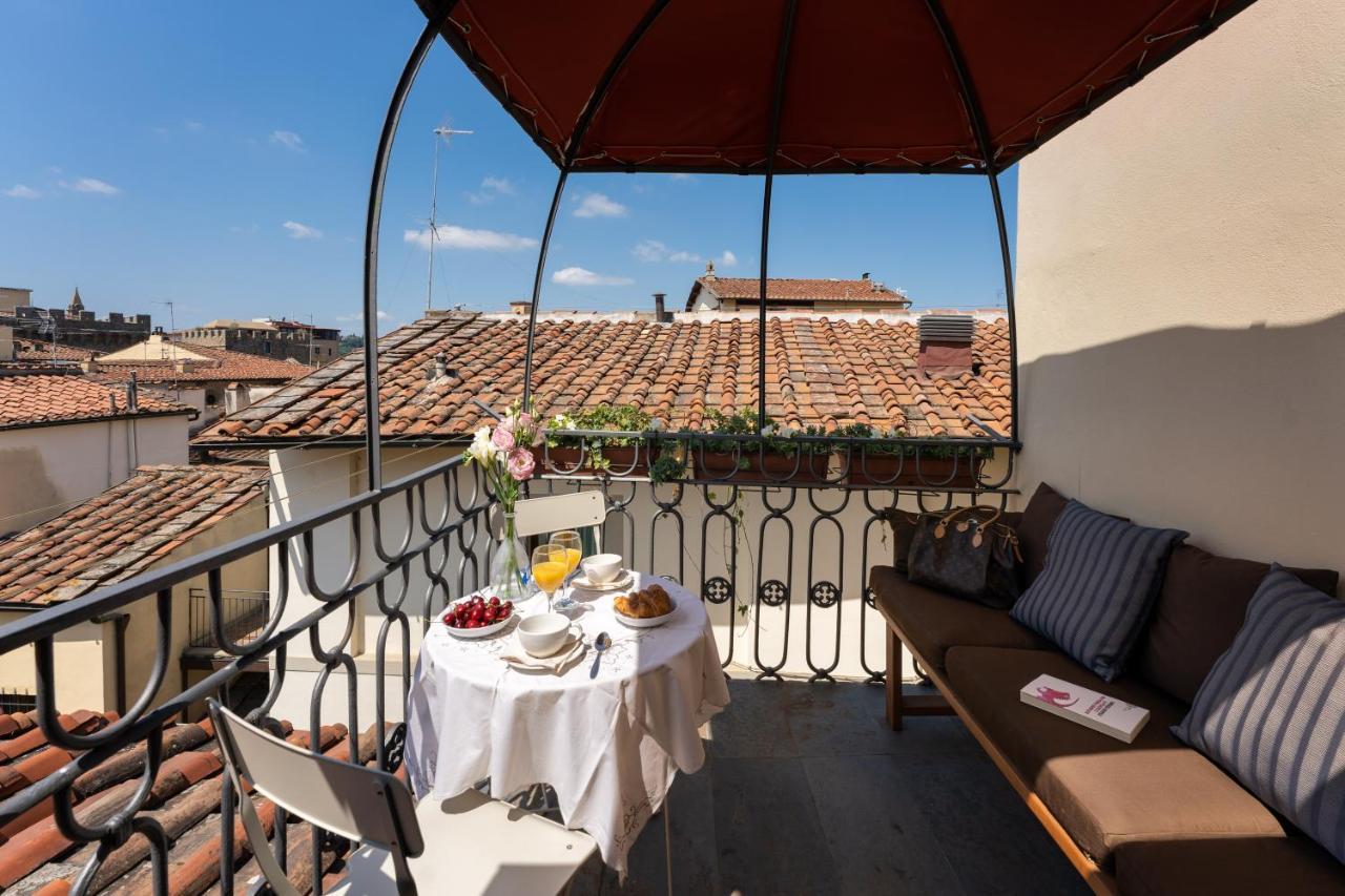 Terrace Apt in Piazza Strozzi-Center of Florence (Adults Only) 1