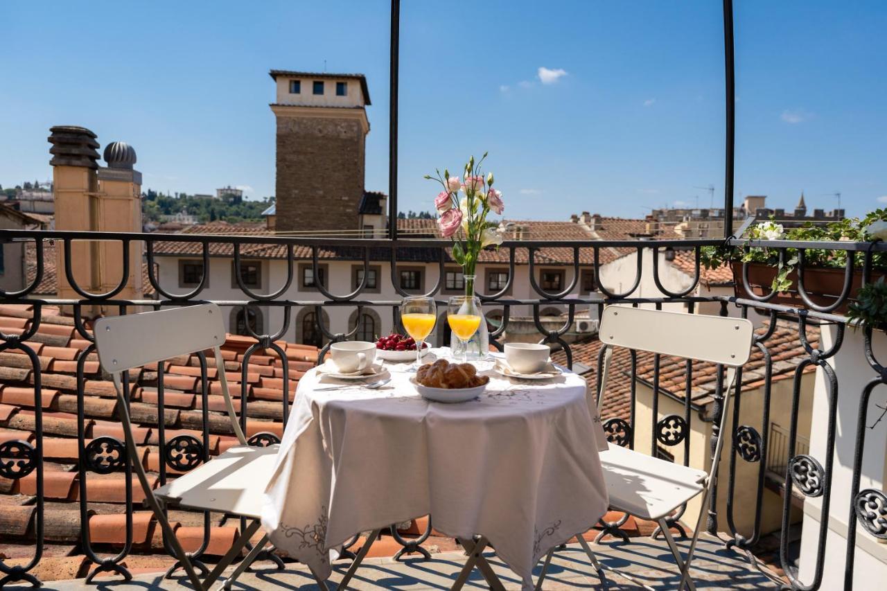 Terrace Apt in Piazza Strozzi-Center of Florence (Adults Only)