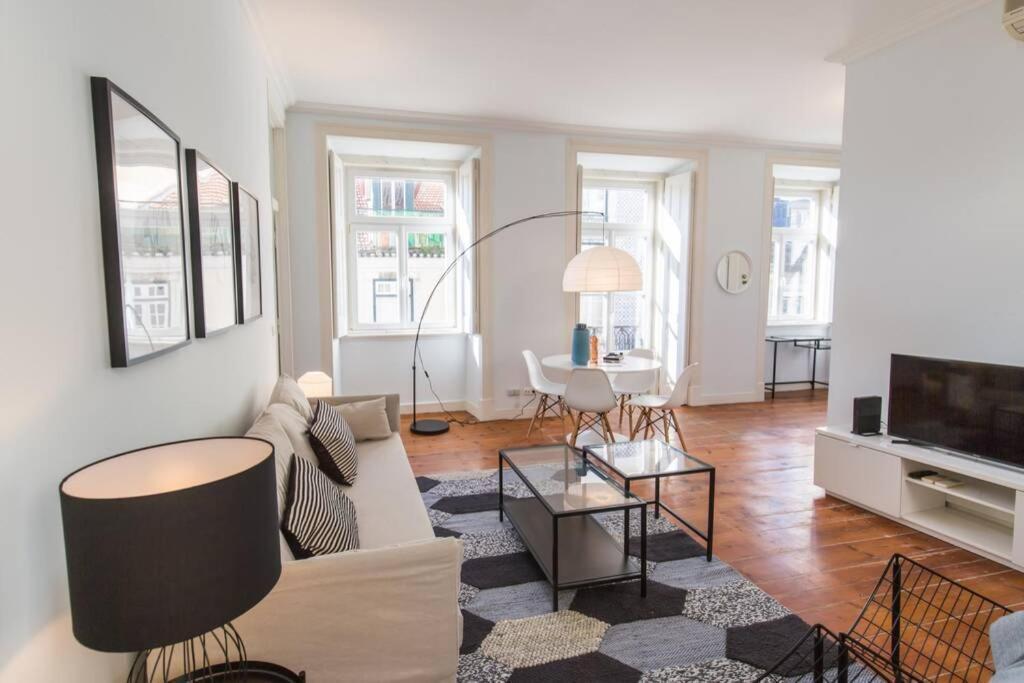 135 C - Quiet Charming Flat Historic Alfama Baixa (Adults Only)