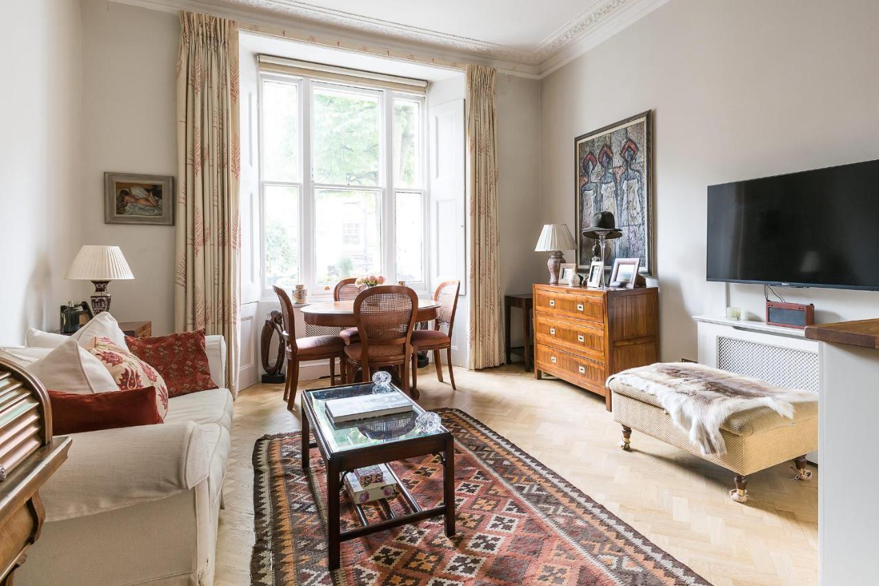 The Hummingbird - Stylish 1-Bed by Kensington Gardens (Adults Only) 1