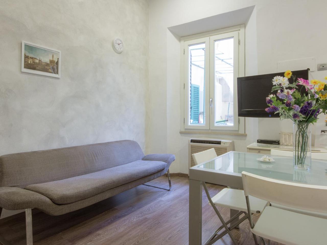 Pitti Two Bedroom Apartment (Adults Only) 2