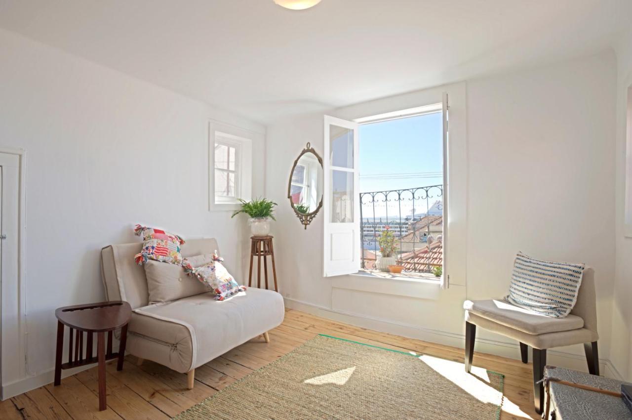 Stay Local in Alfama! Deolinda Central Home, Amazing View (Adults Only) 2
