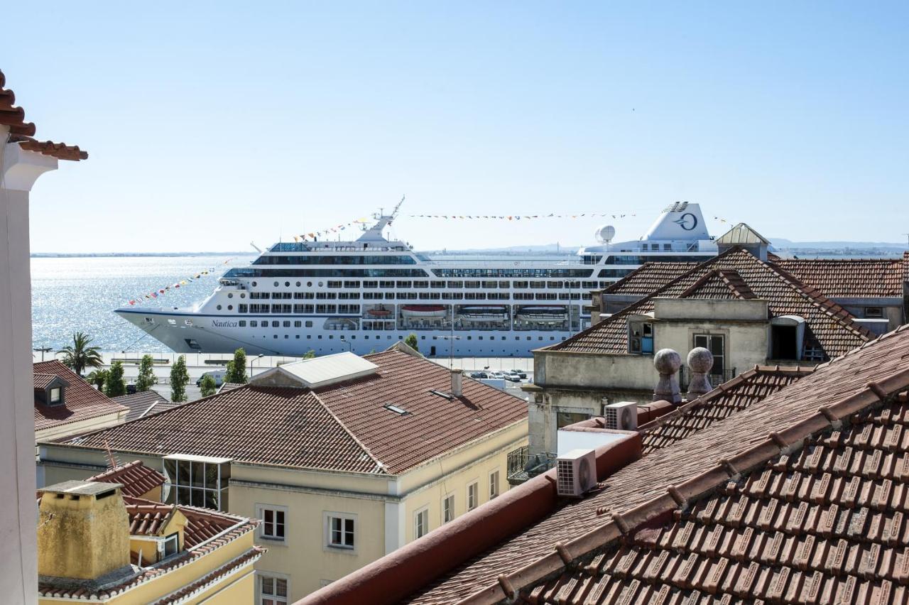 Stay Local in Alfama! Deolinda Central Home, Amazing View (Adults Only)