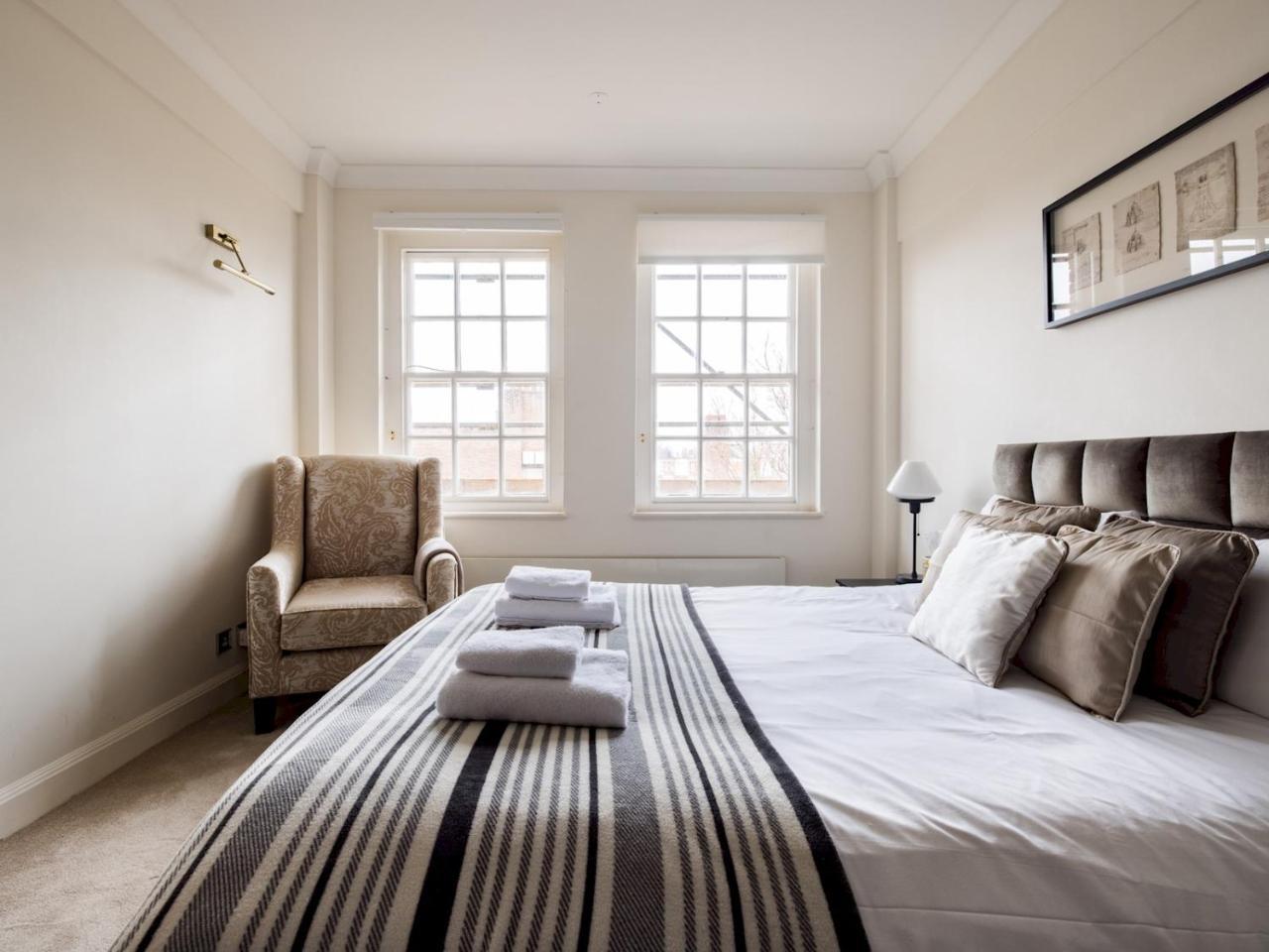 Pass the Keys Spacious 2 Bed Flat by South Kensington Station