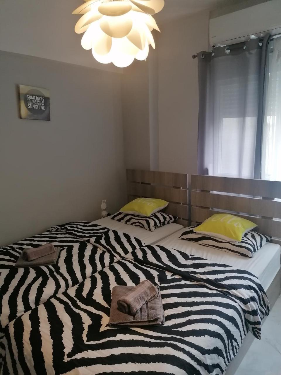 Aristotelous 1 Min Supercentral Mini Studio (Adults Only)