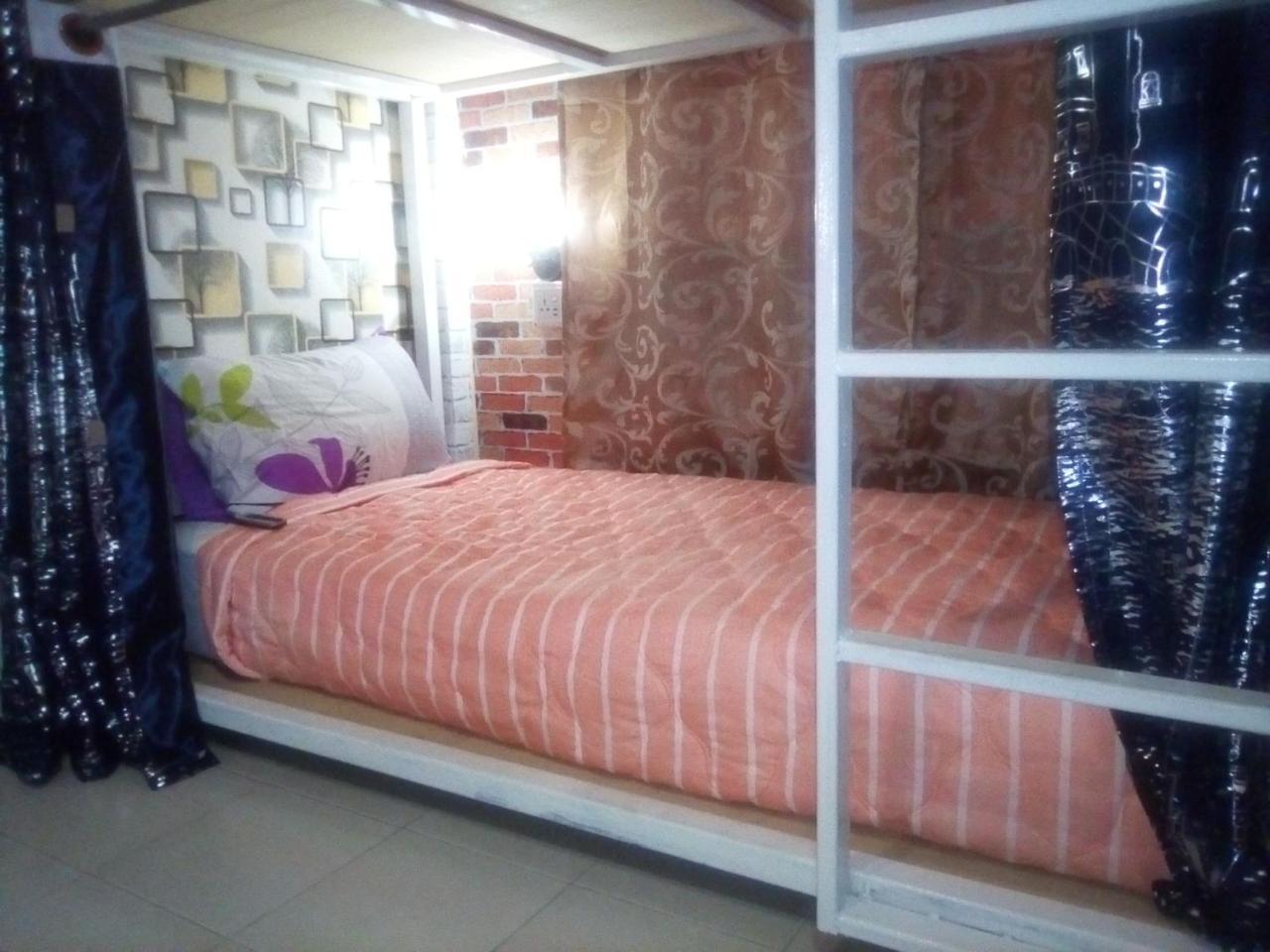Ban Kru Ae Mixed Dorm (Adults Only)