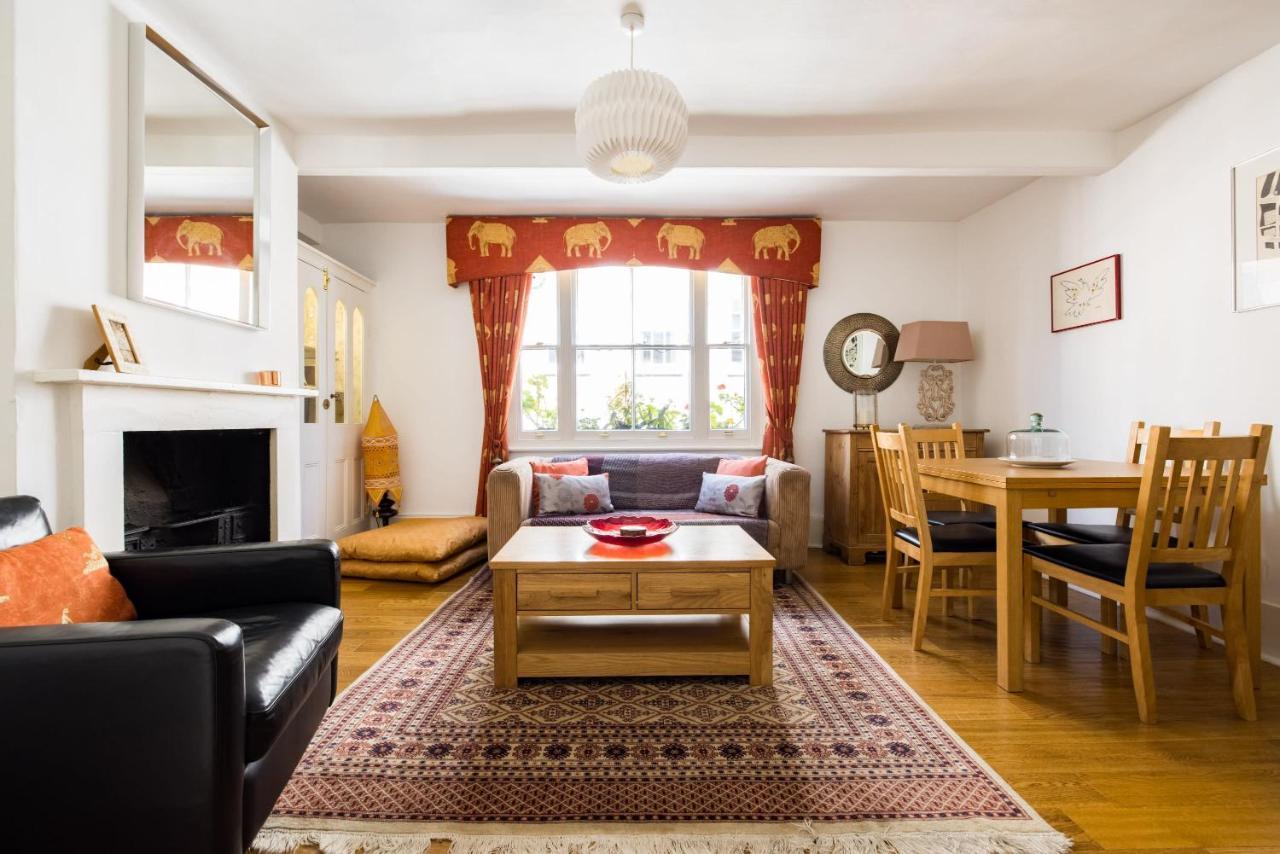 Spacious, Light-Filled 2 Bedroom Apartment (Adults Only)