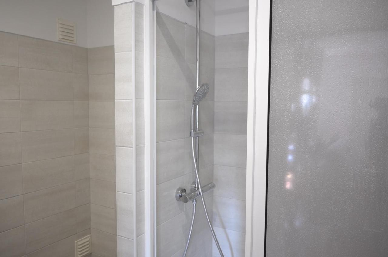 1881 Historical Duplex Suite 2