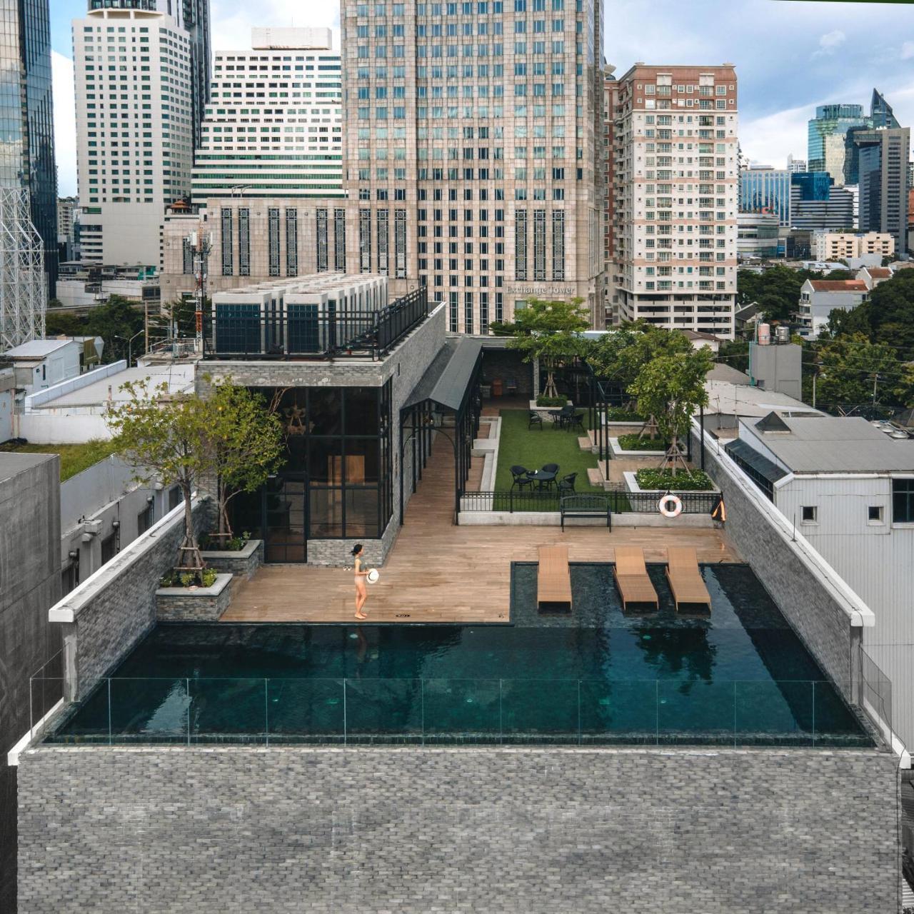 The Coach Hotel Sukhumvit 14 Bangkok by Compass Hospitality