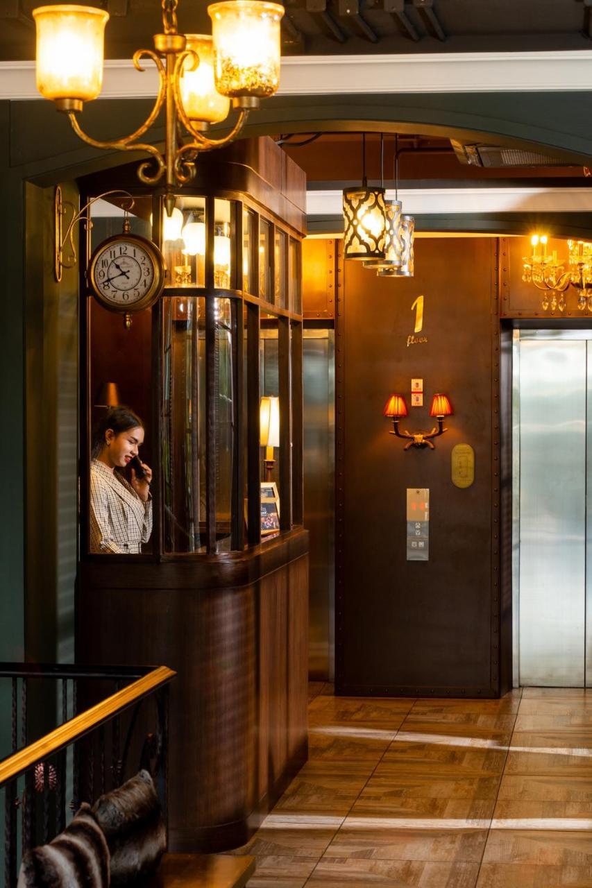 The Coach Hotel Sukhumvit 14 Bangkok by Compass Hospitality 2