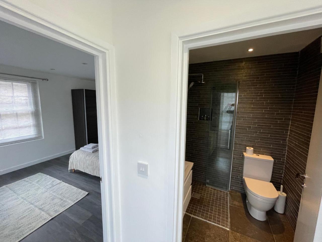 4 Islington Park Street 2