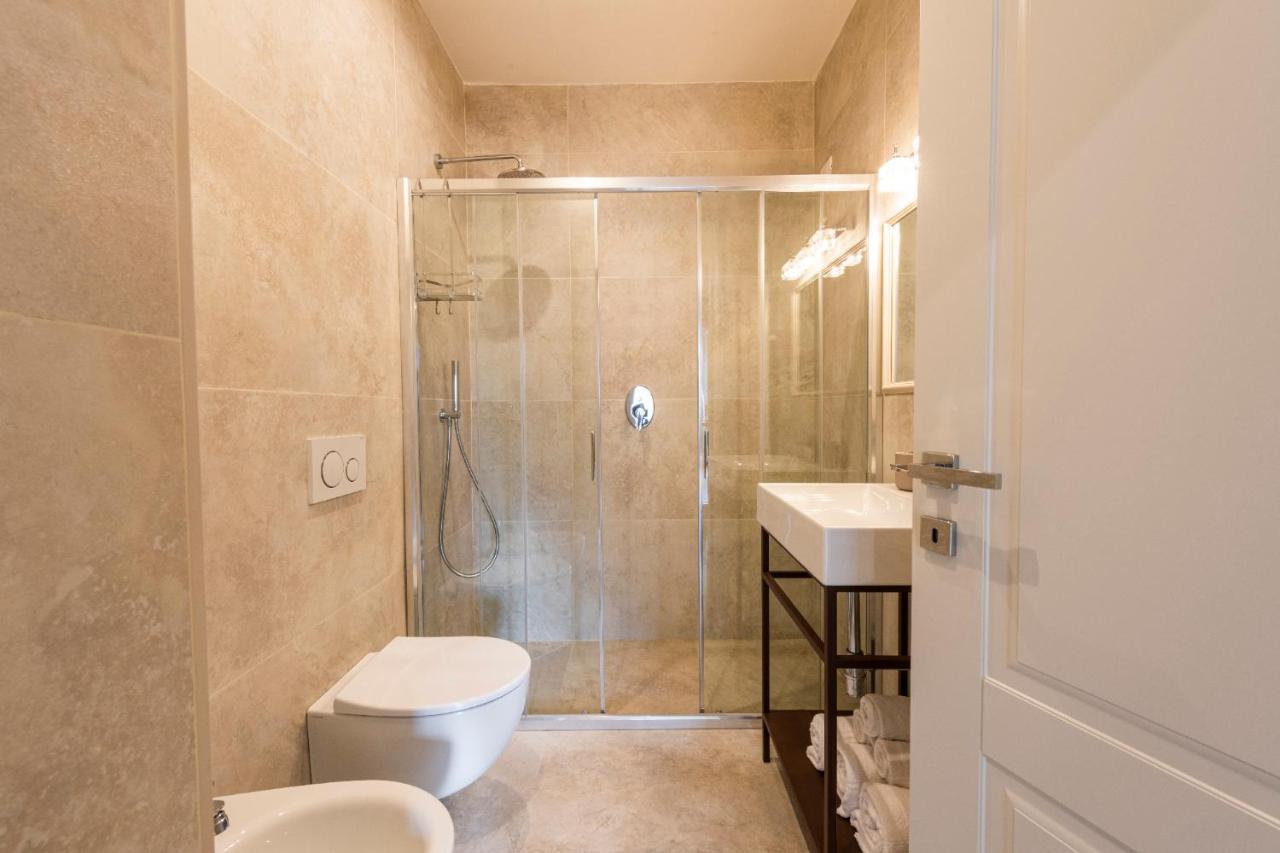 Apartments Florence - Ariento Deluxe 8 2