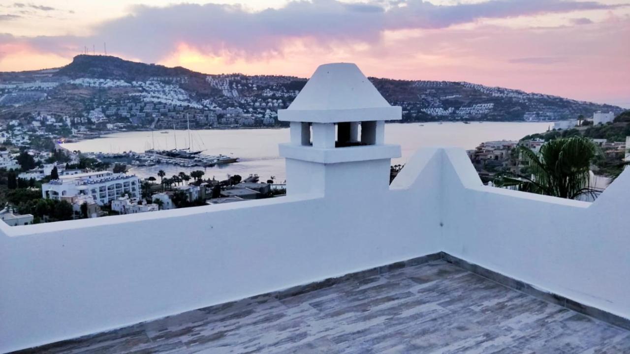 Bodrum Gundogan Koyu Havuzlu Site
