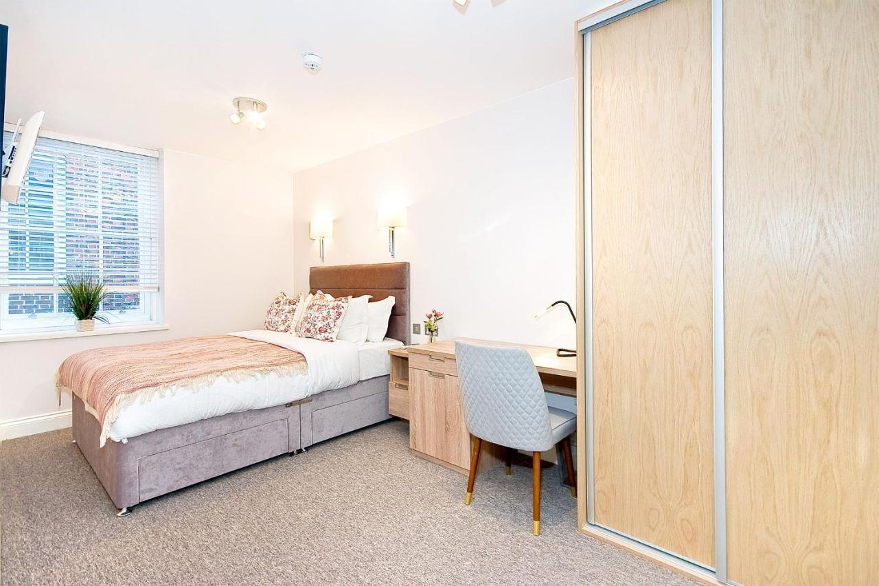 Eldon Chambers Pod 7 by City Living London (Adults Only)