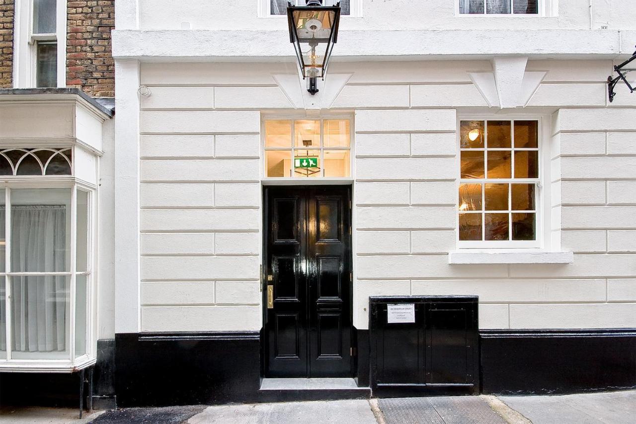 Eldon Chambers Pod 7 by City Living London (Adults Only) 2