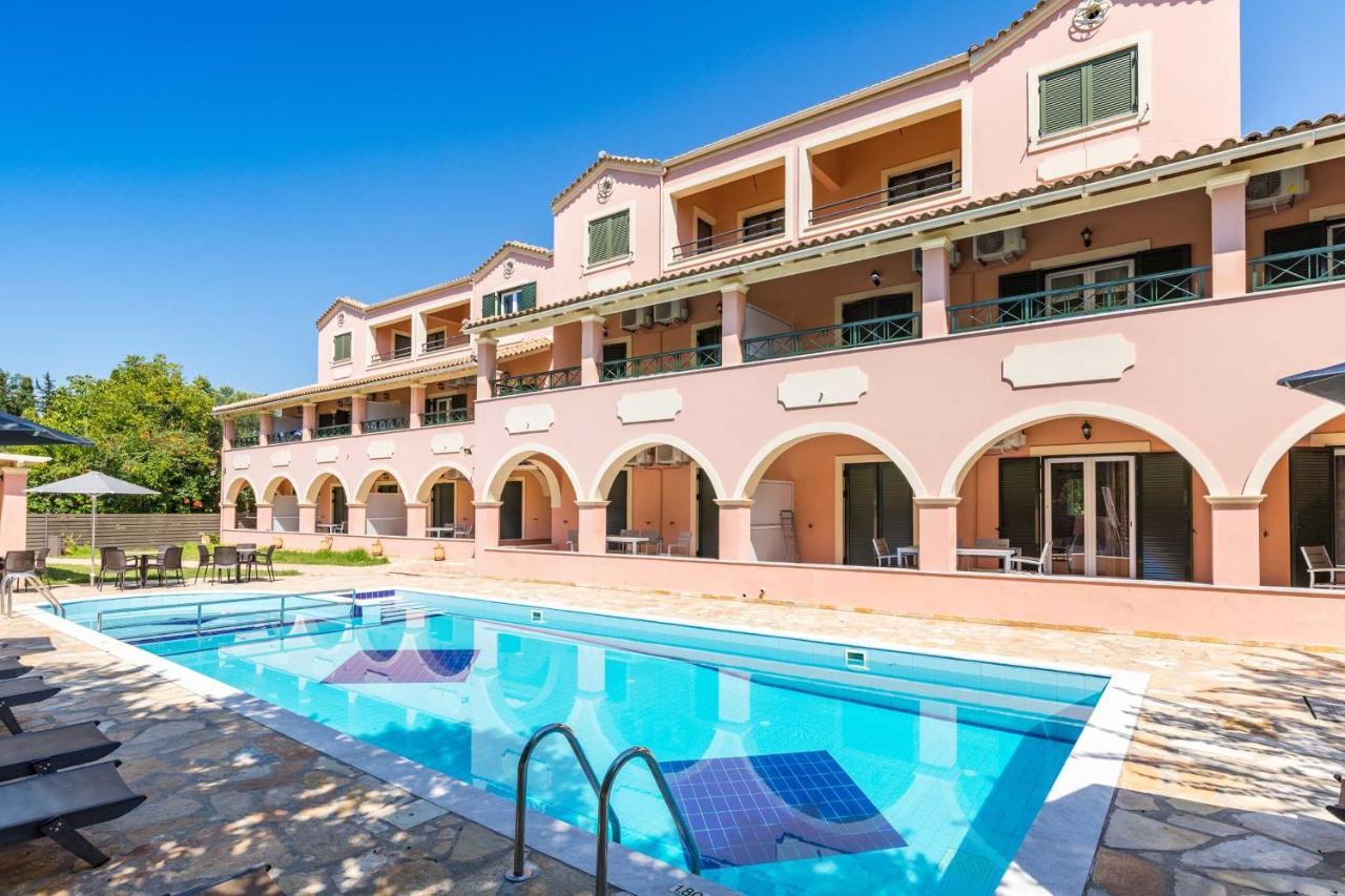 Bella de Lux Apts