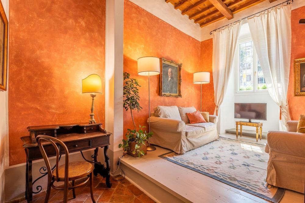 Santo Spirito Dream by Mmega