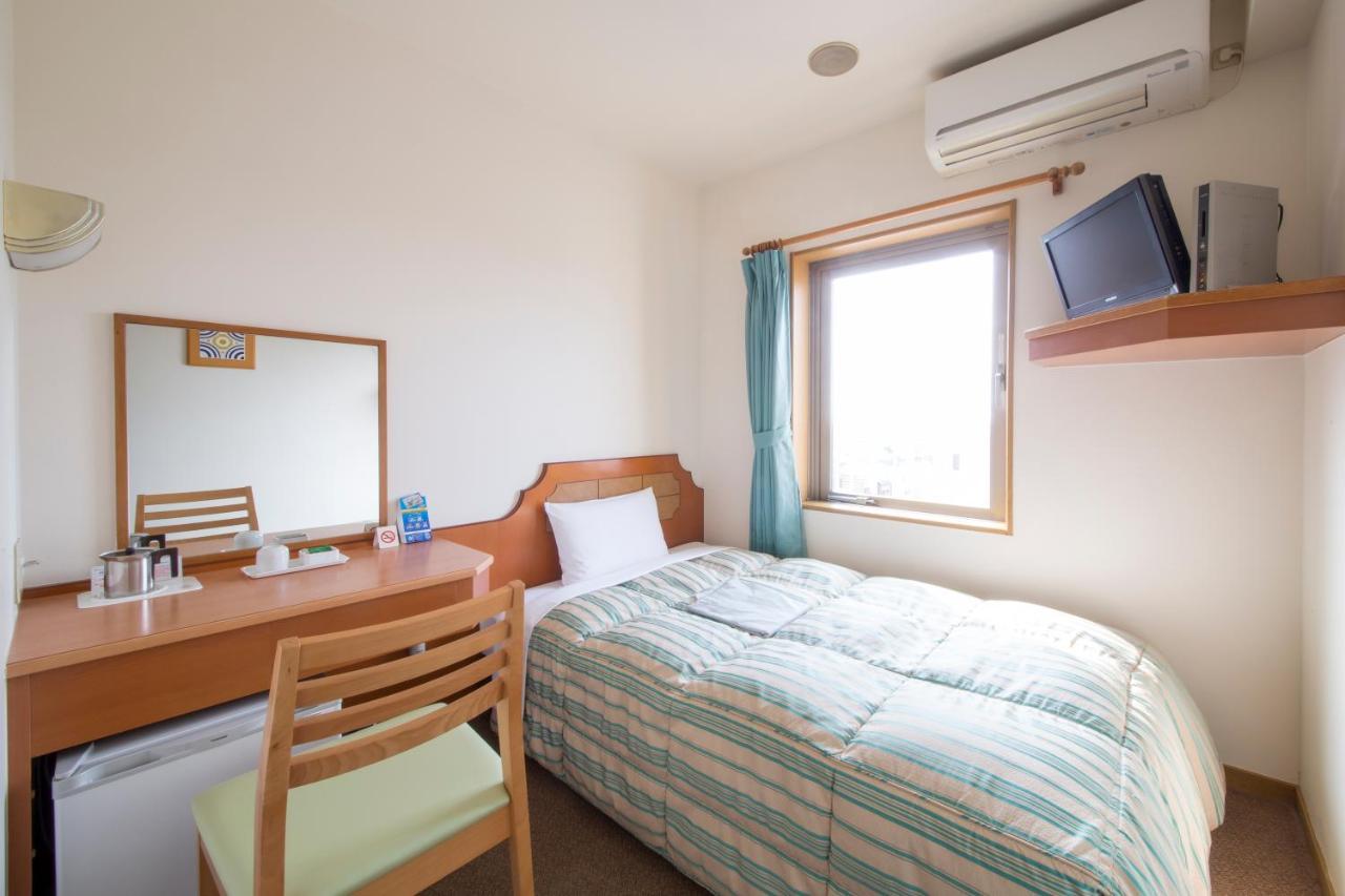 Hyper Hotel Komatsu 1