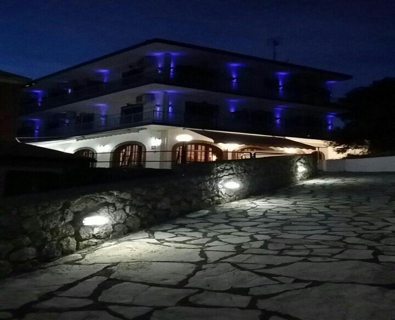 Thomas Hotel (Adults only)