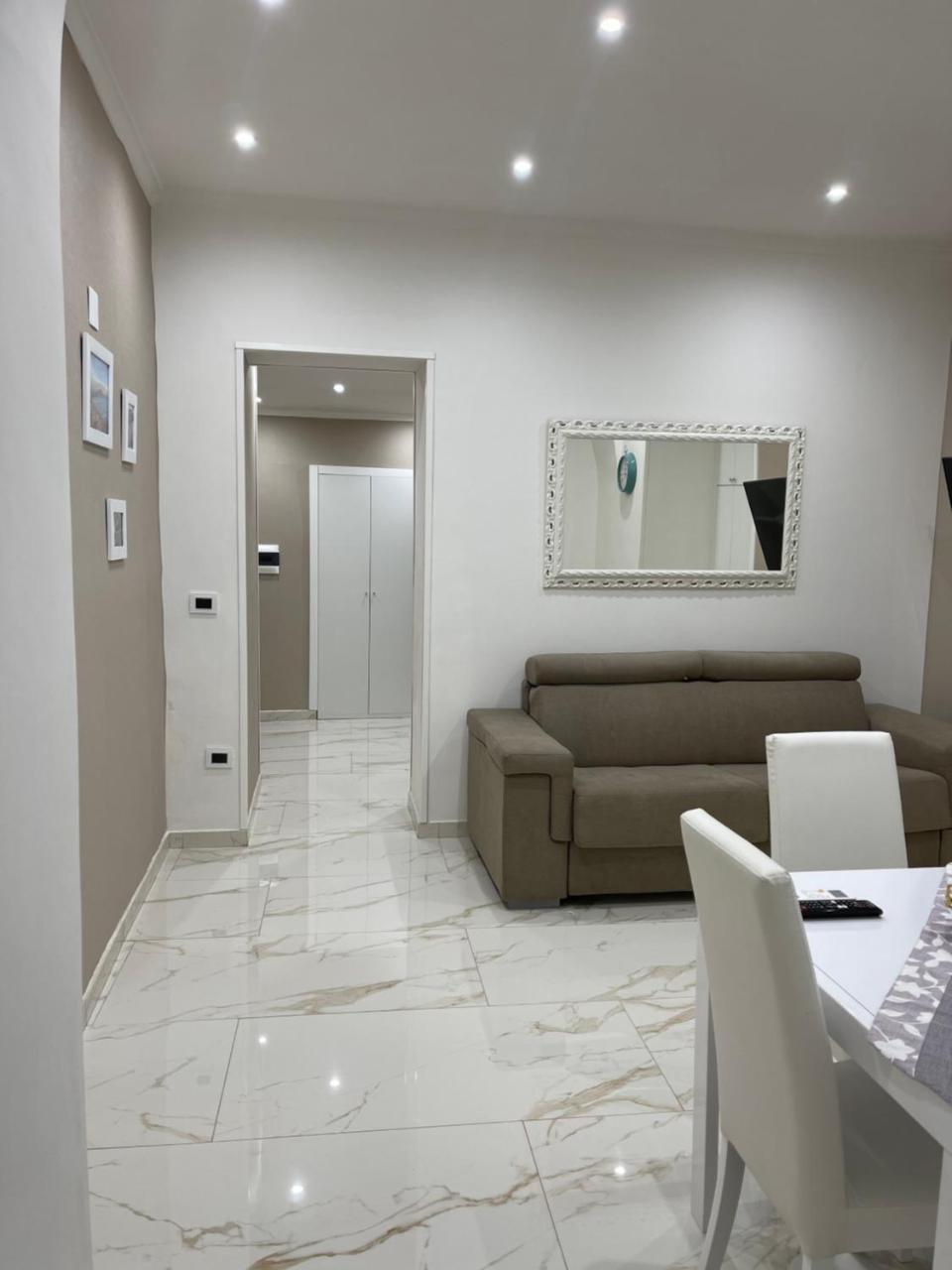 Partenope&Ulisse House Napoli 2