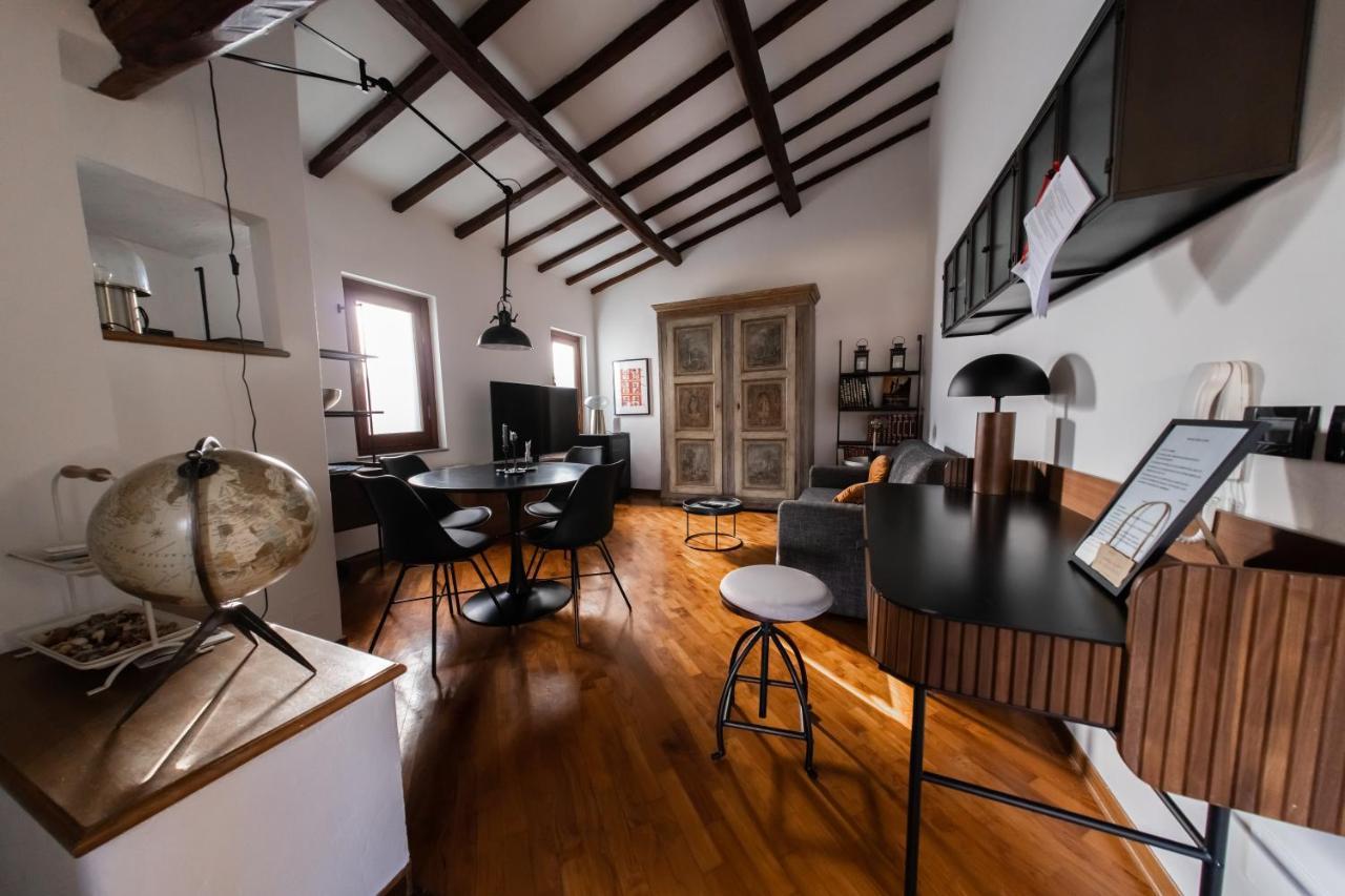 Tina’S Apartment 2