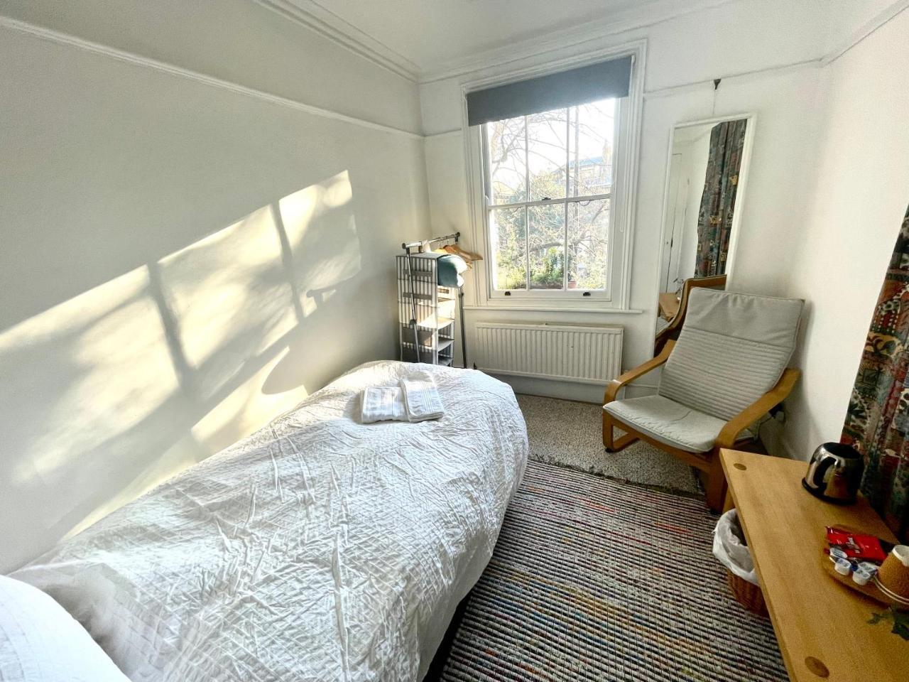 Central Victorian House (Adults Only) 2