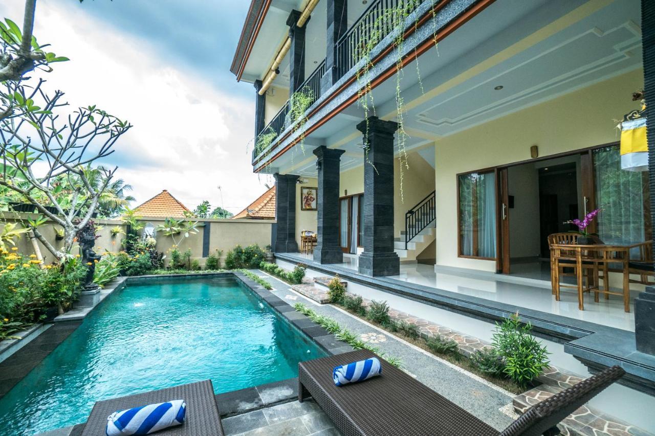 Saputra Guesthouse (Adults Only)