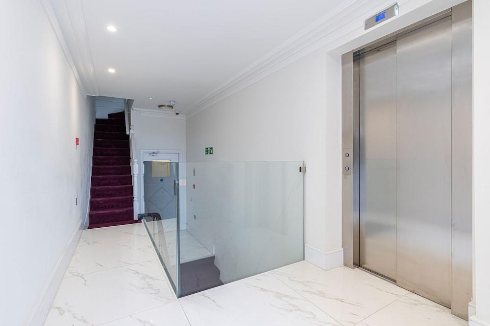 Luxury Apartments Near Harrods And the Science Museum 1