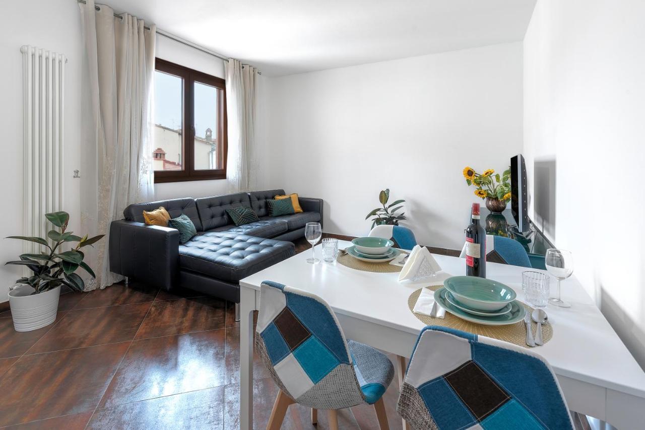 Florence Giannotti Home