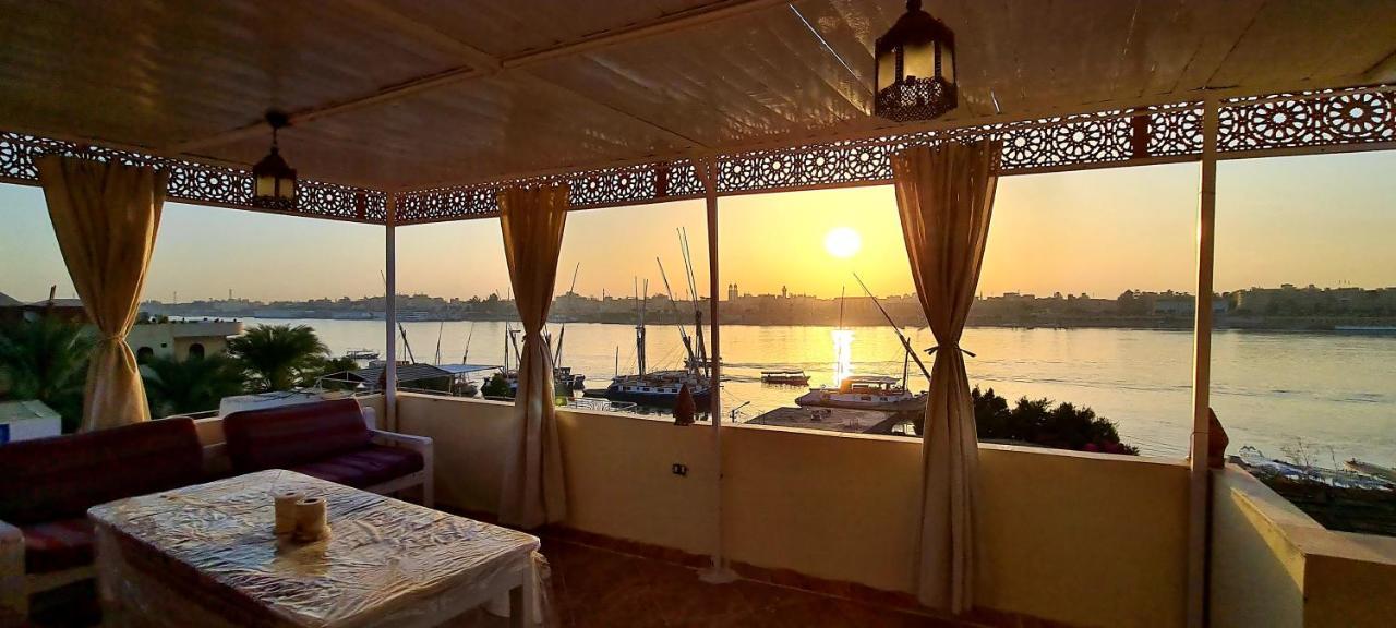 Senmut Luxory Apartments (Adults Only)