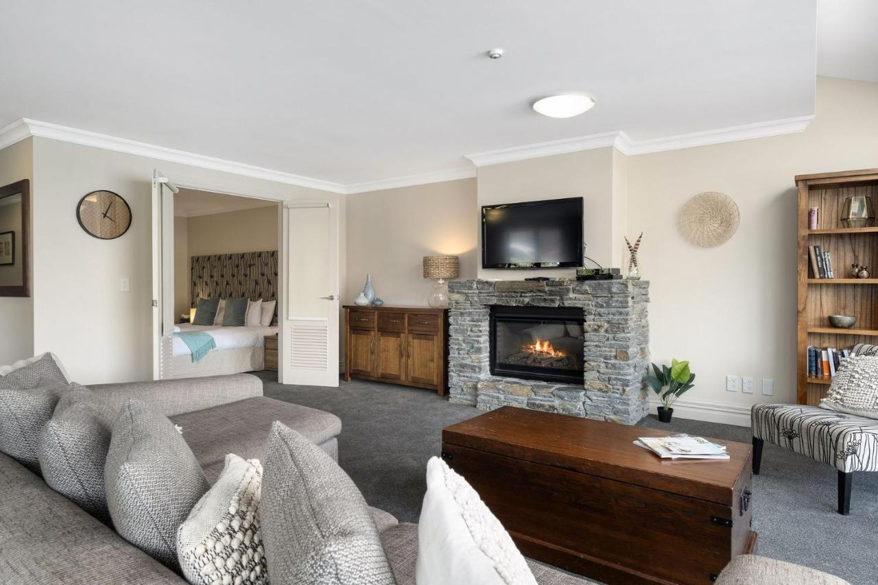 Lakefront Luxury 912 the Beacon 3 Bedroom 2