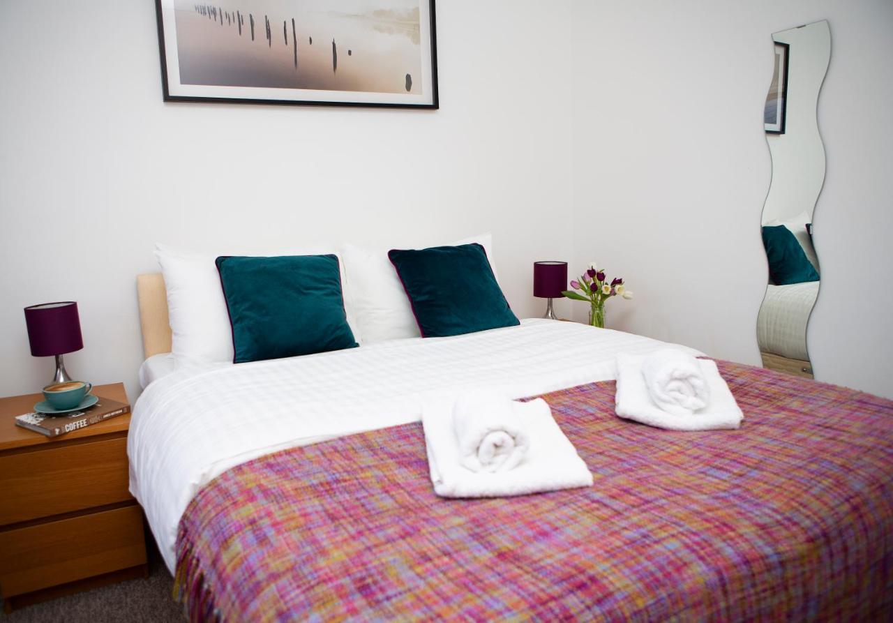 Apt 2, Opera House by Indigo Flats 2