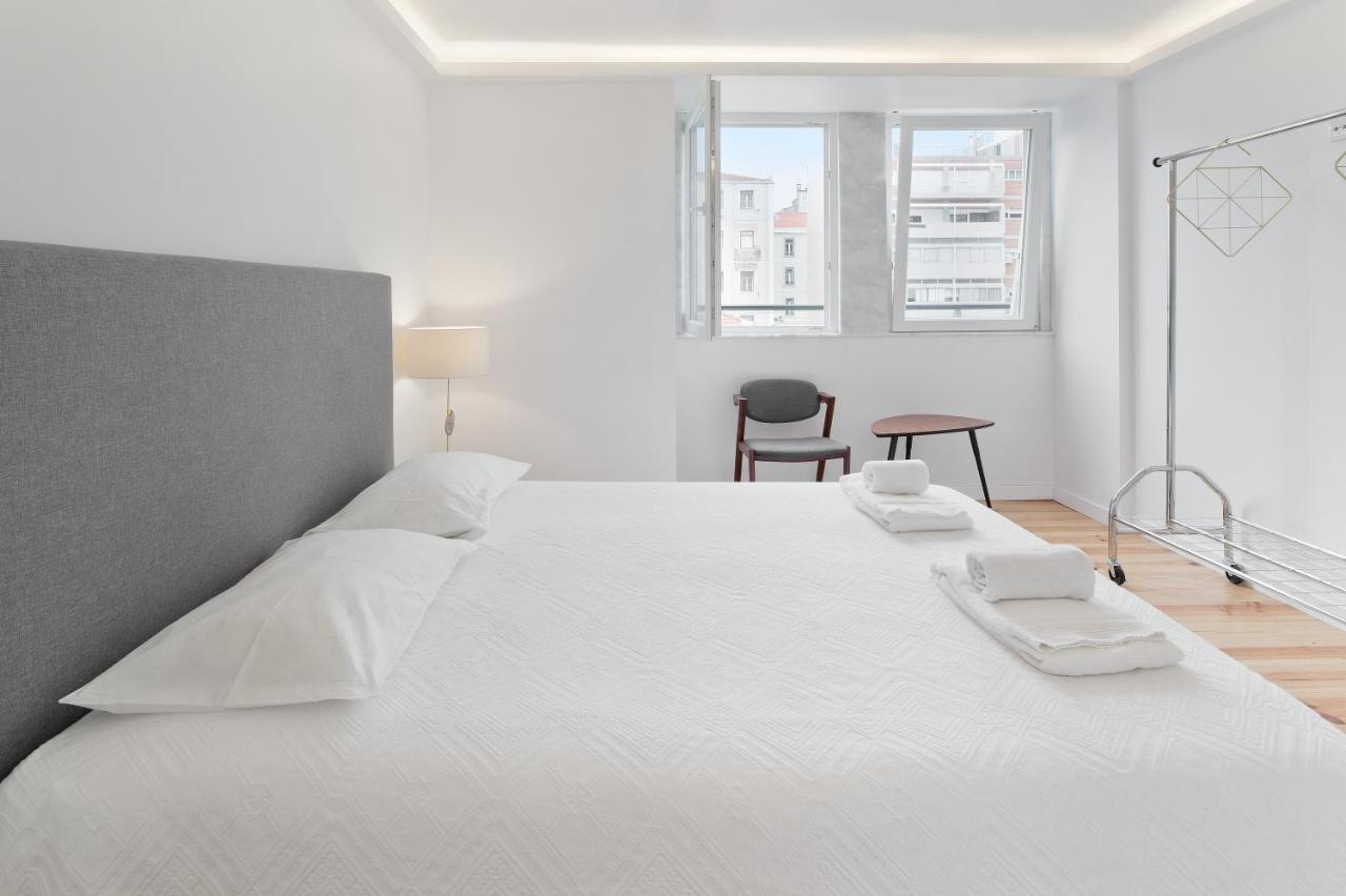 Room with Private Bathroom -Alcantara (Adults Only)