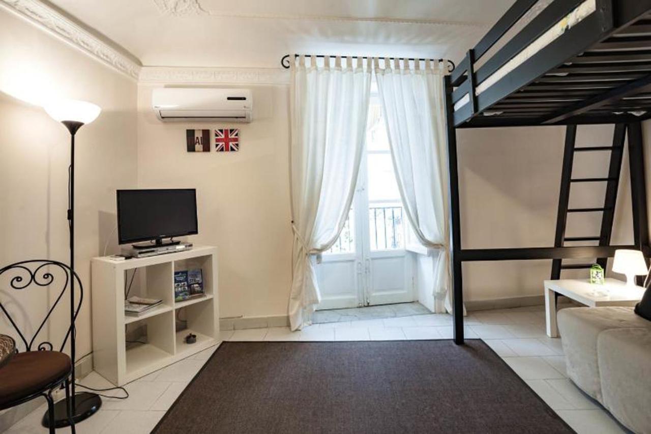 Trip Rooms 1