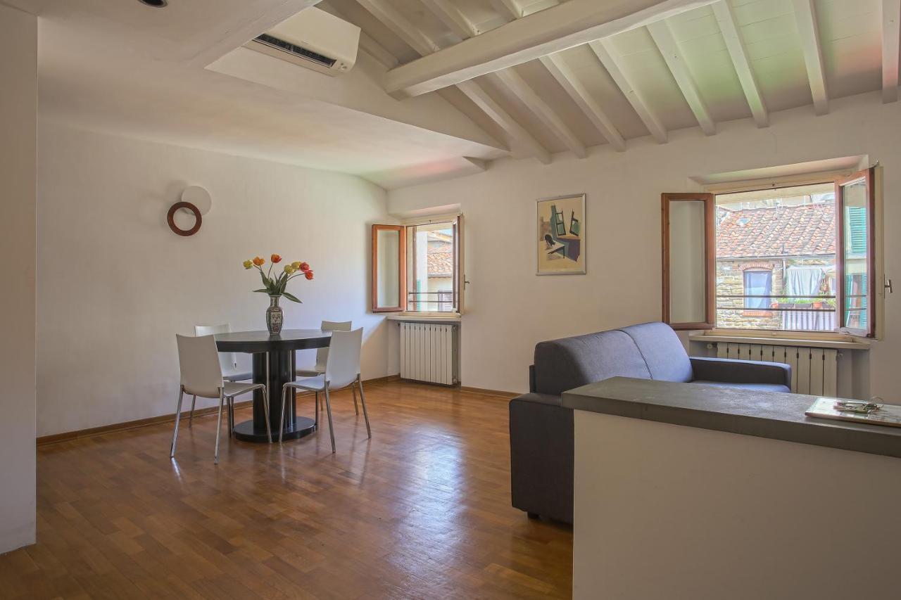 Giorgio Ponte Vecchio Apartment