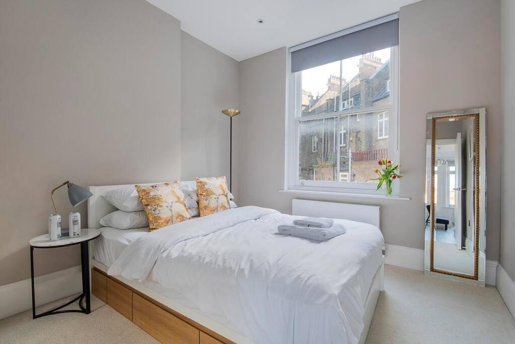 Elegant 1 Bed Apartment- Hampstead Village