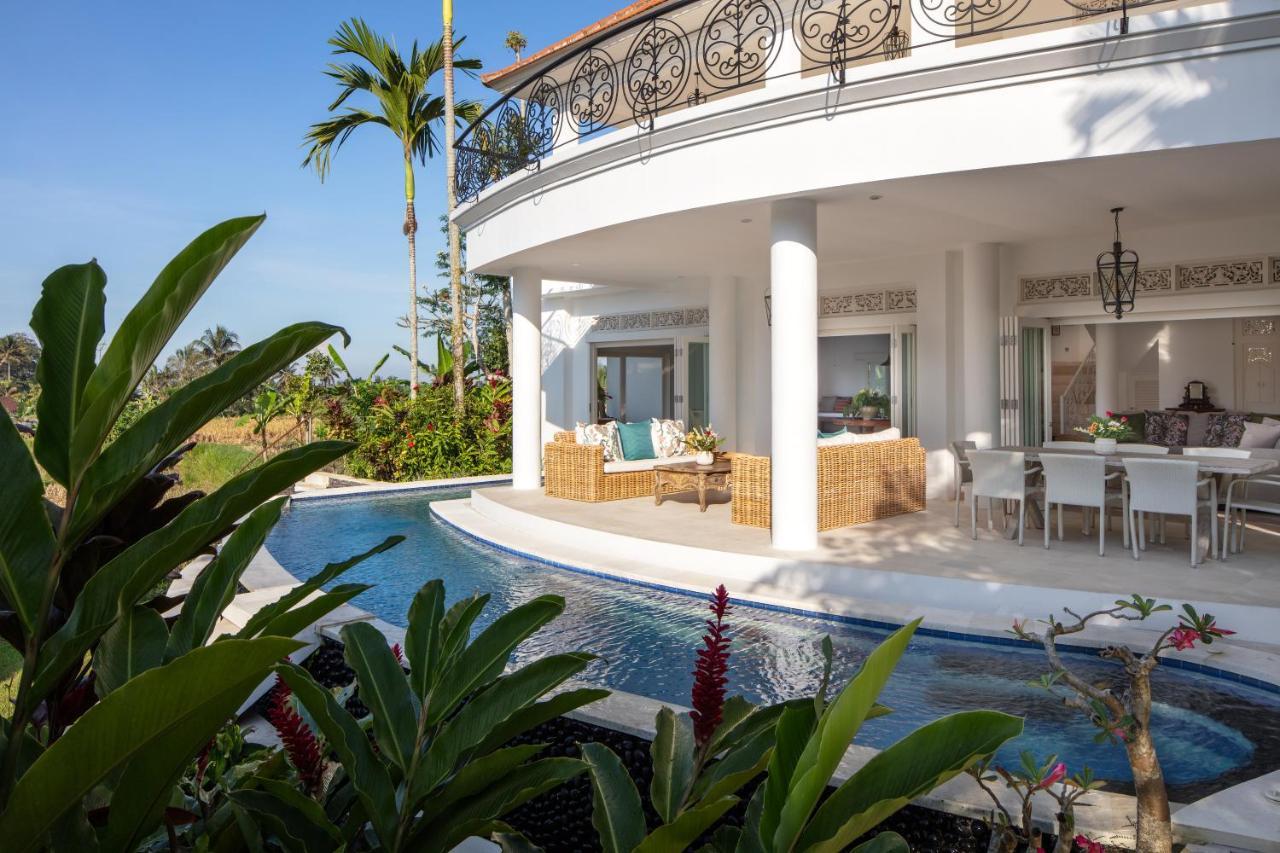 Villa Tau 2