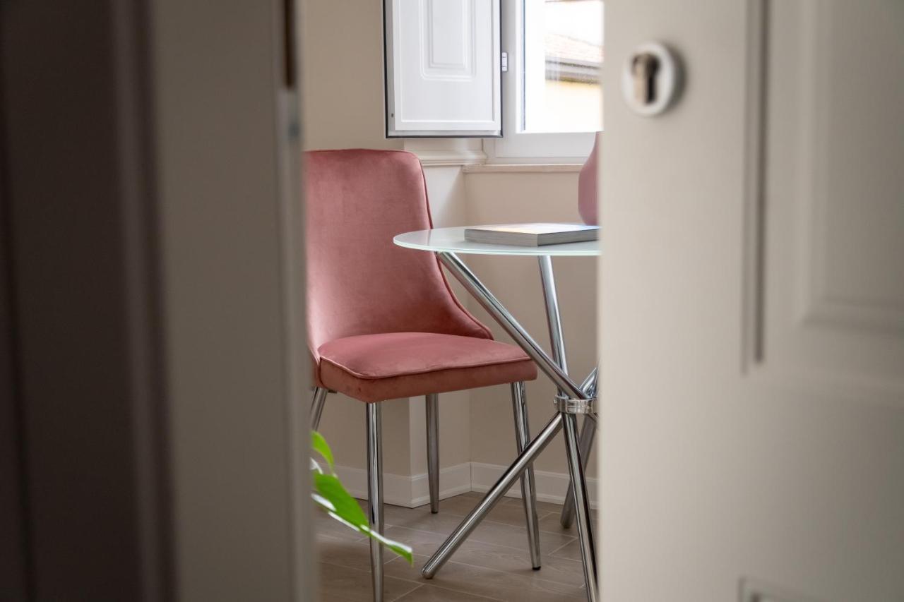 Longo Suites (Adults Only) 1