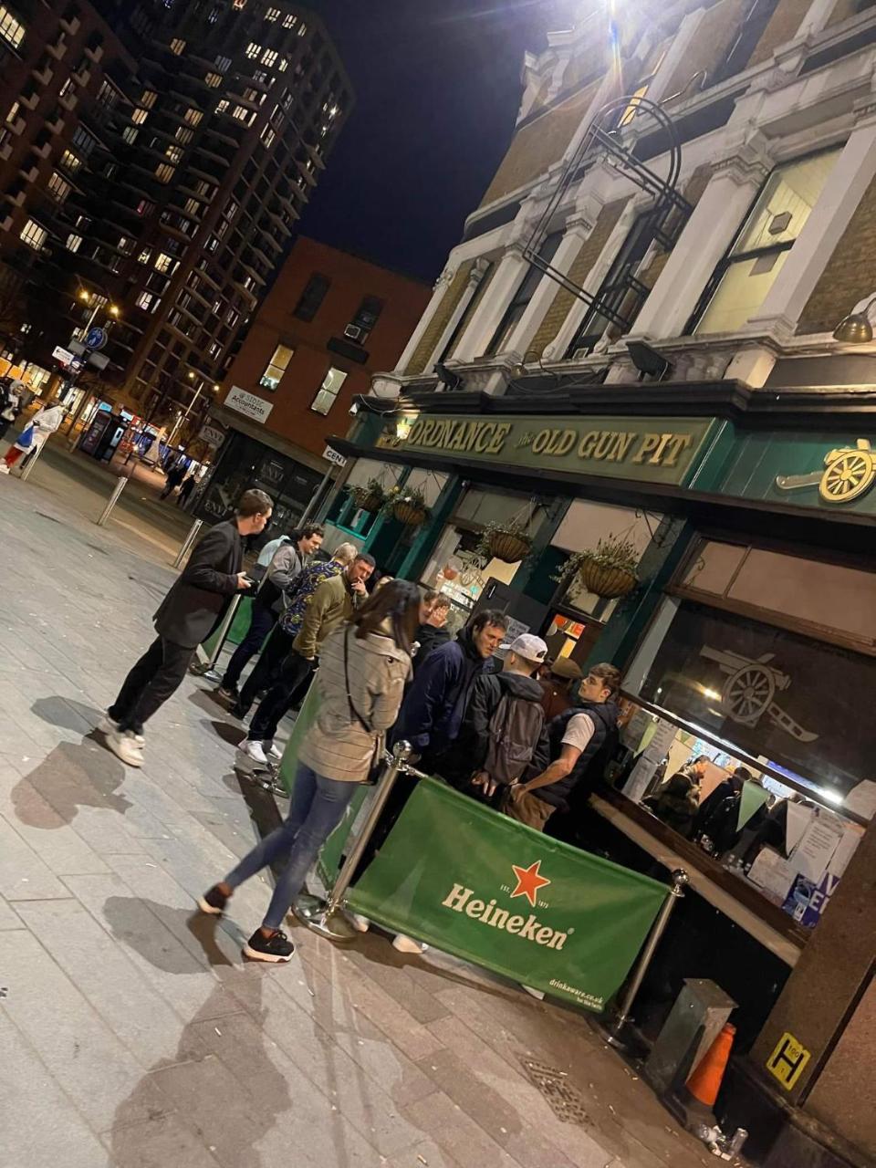 Woolwich Backpackers New