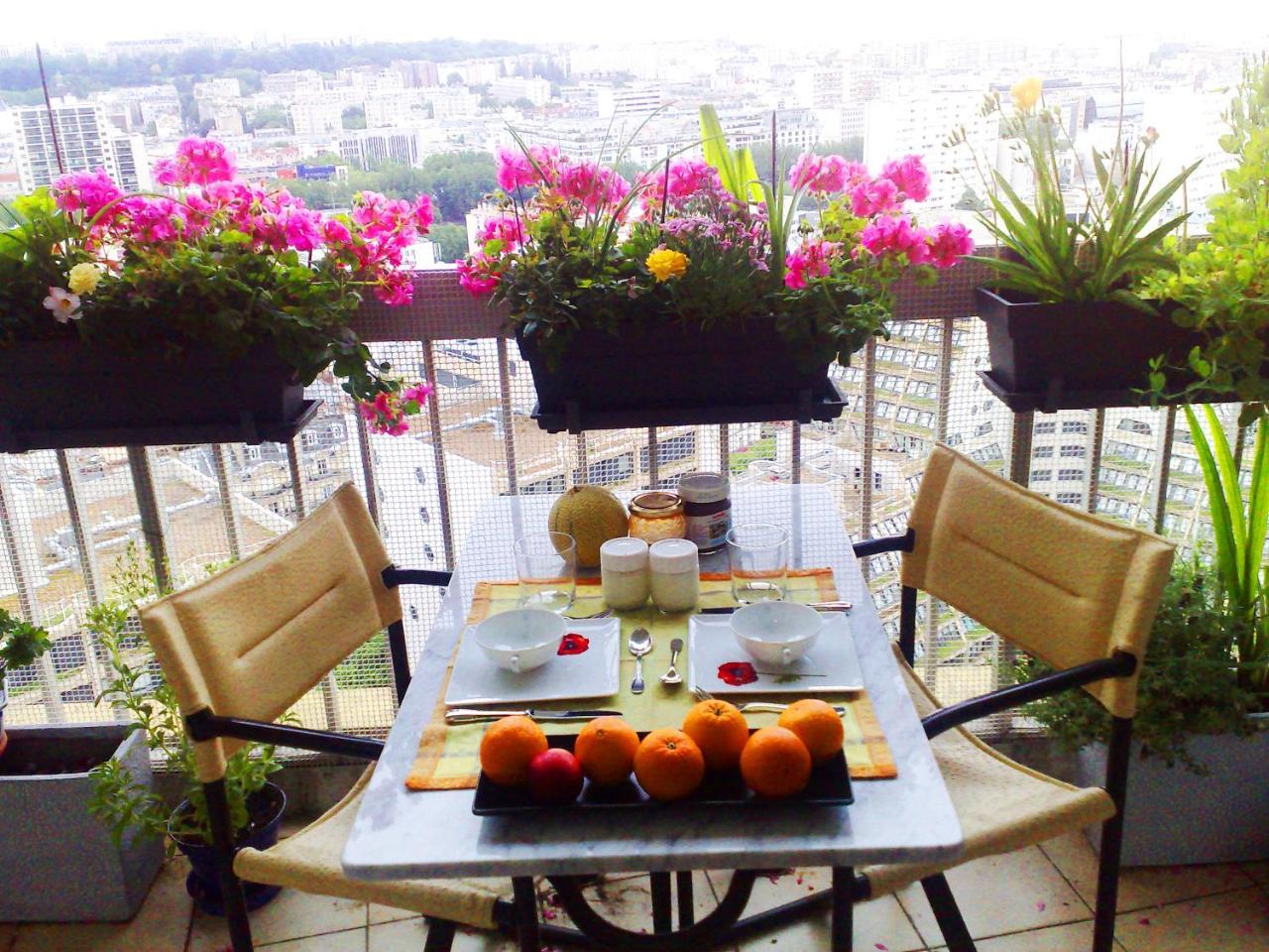 Paris on Top (Adults Only)