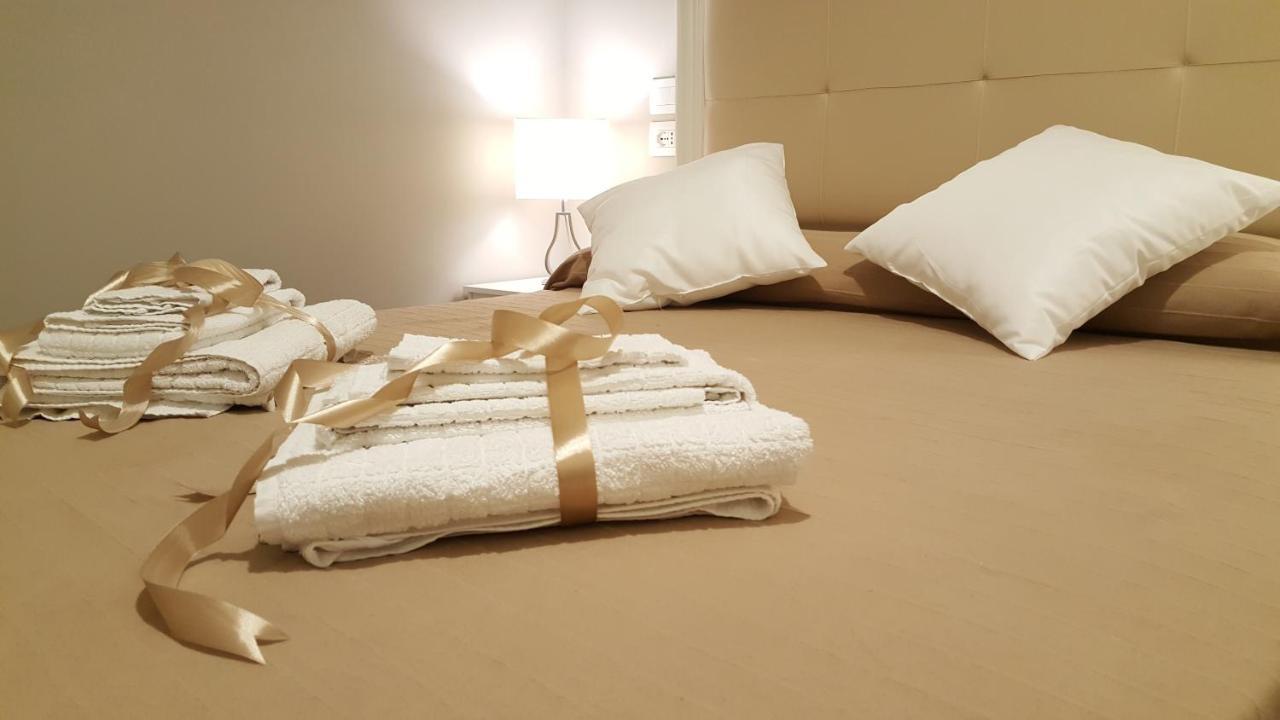 Scala Suite (Adults Only) 1