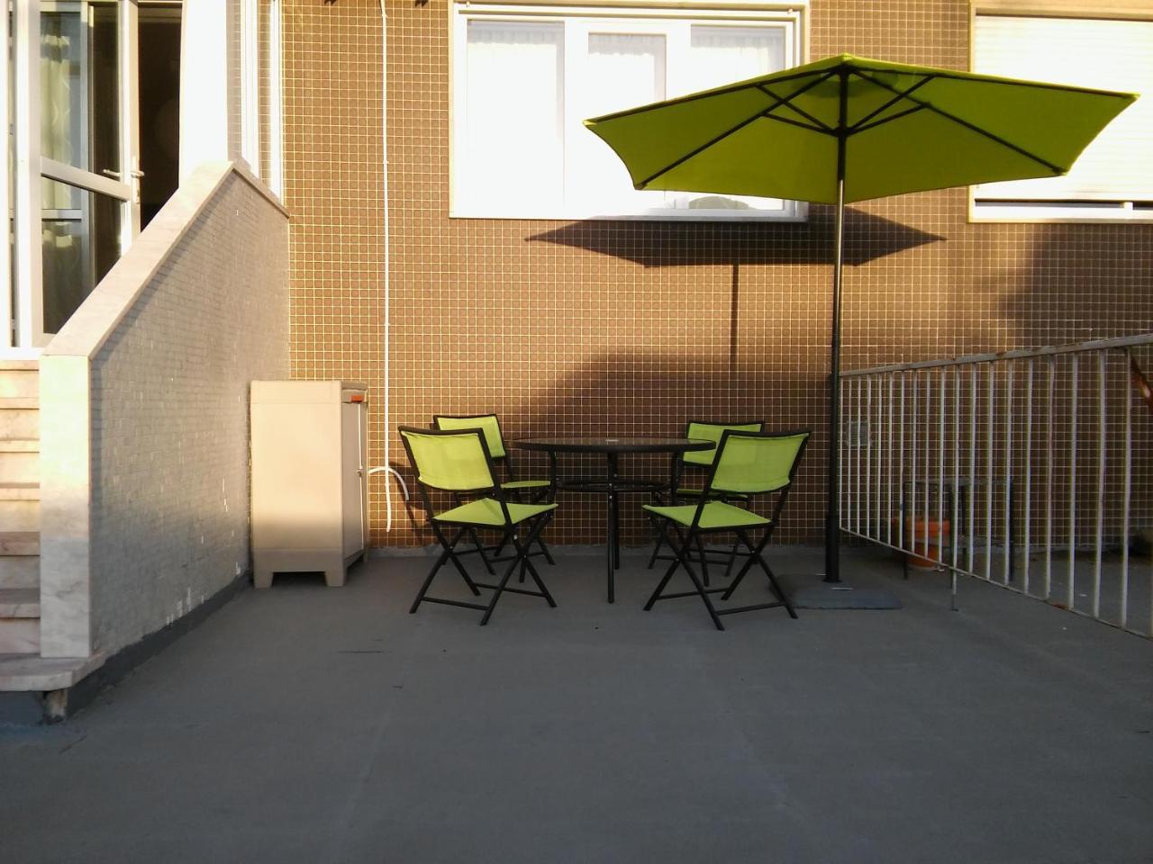 Zen Newton Apartment (Adults Only)
