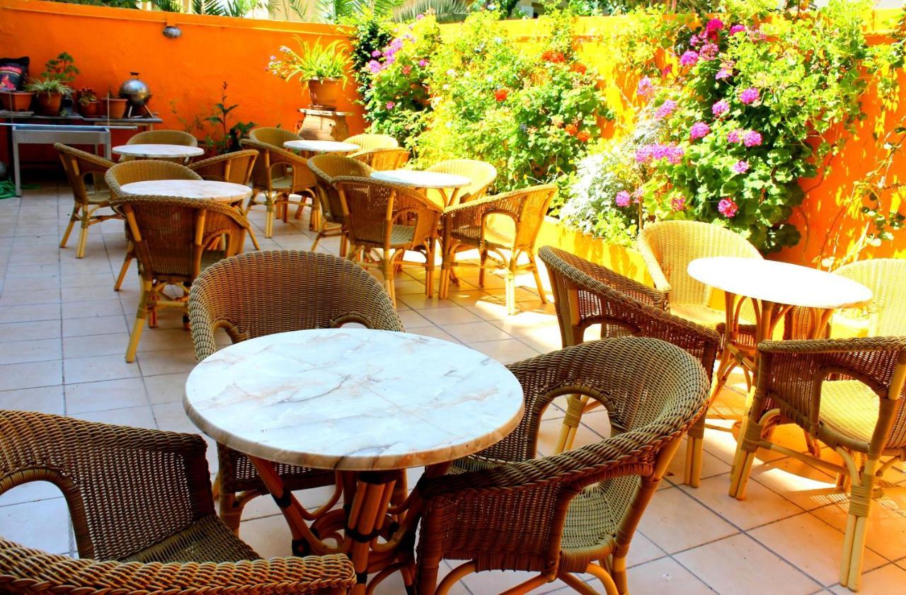 Savoy Hotel 2