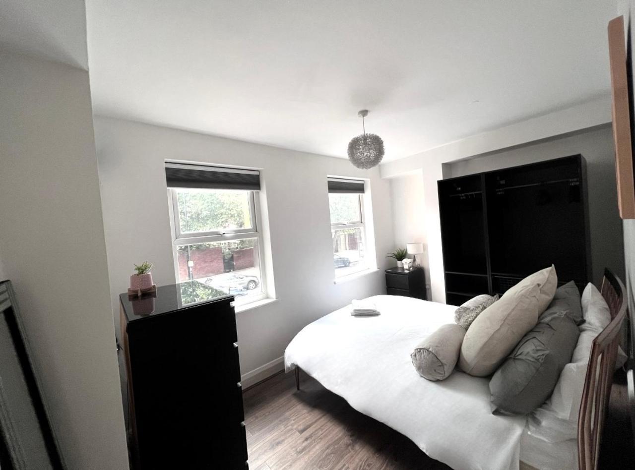Best Location Central London 2 Bedrooms Sleeps Up To 4 Or 5 Middle of All Attractions 1